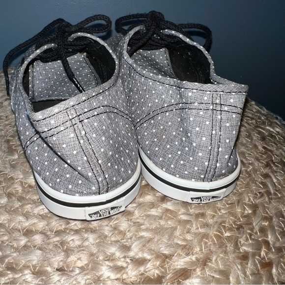 Vans Swiss Dot Sneakers - Picture 2 of 8